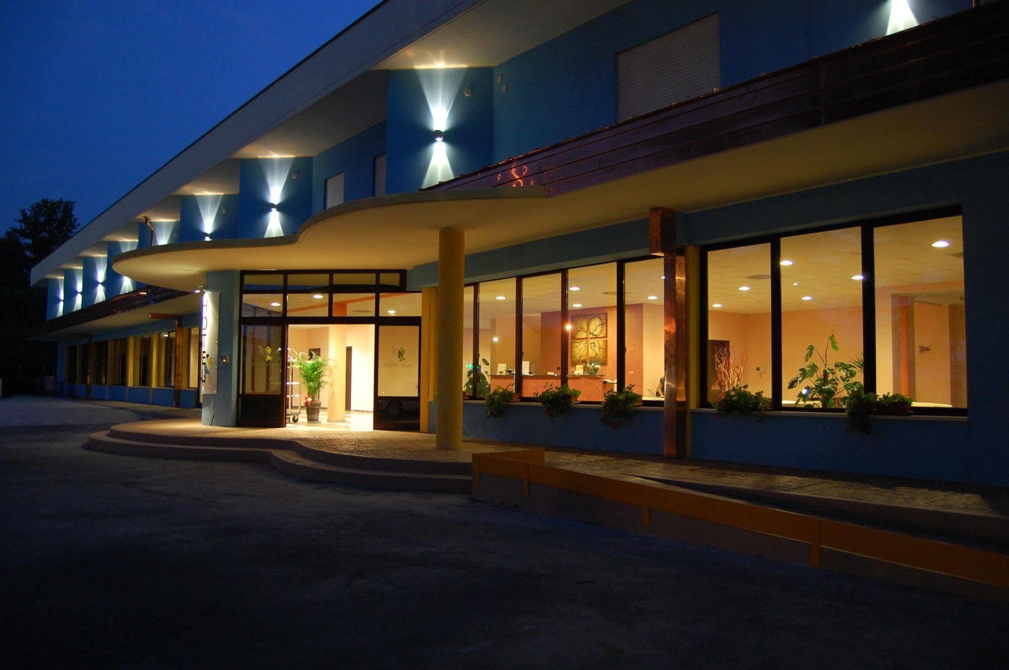Piccolo Hotel 4*