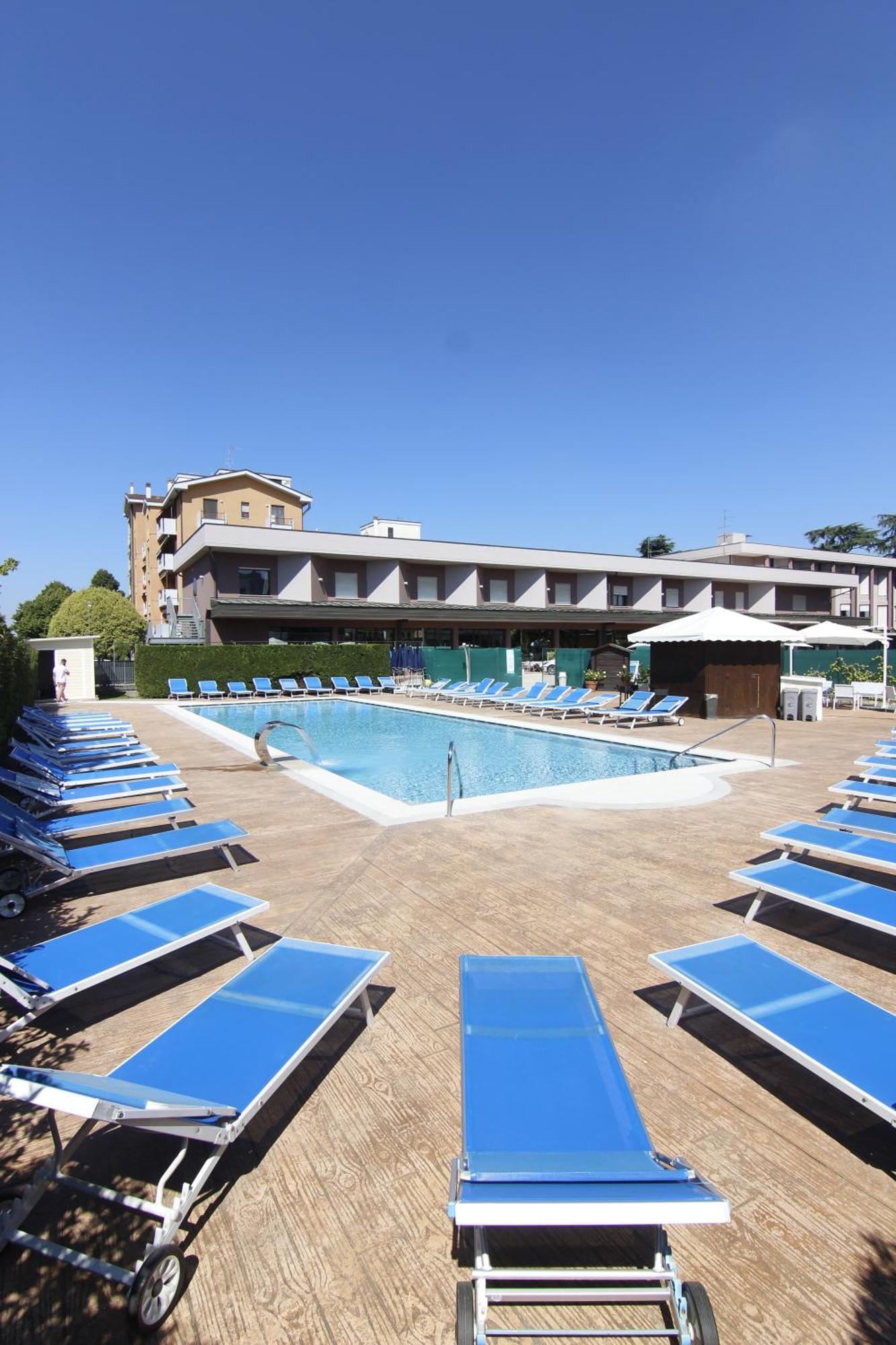 Piccolo Hotel